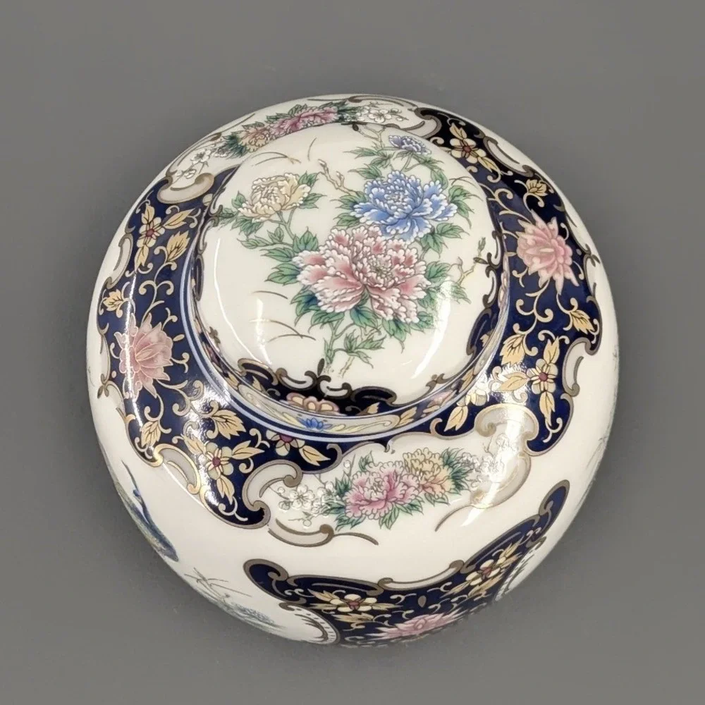 Toyo Japan Porcelain Ginger Jar Peacock Floral Gold Gilt Cobalt Blue 6 Inch